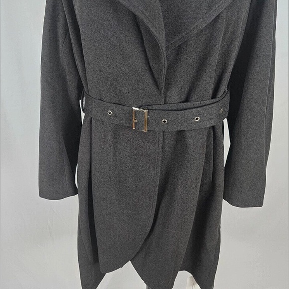 Bloomchic Peacoat Women's 1X Black Velvet Belted Long Length Wrap - Picture 4 of 4